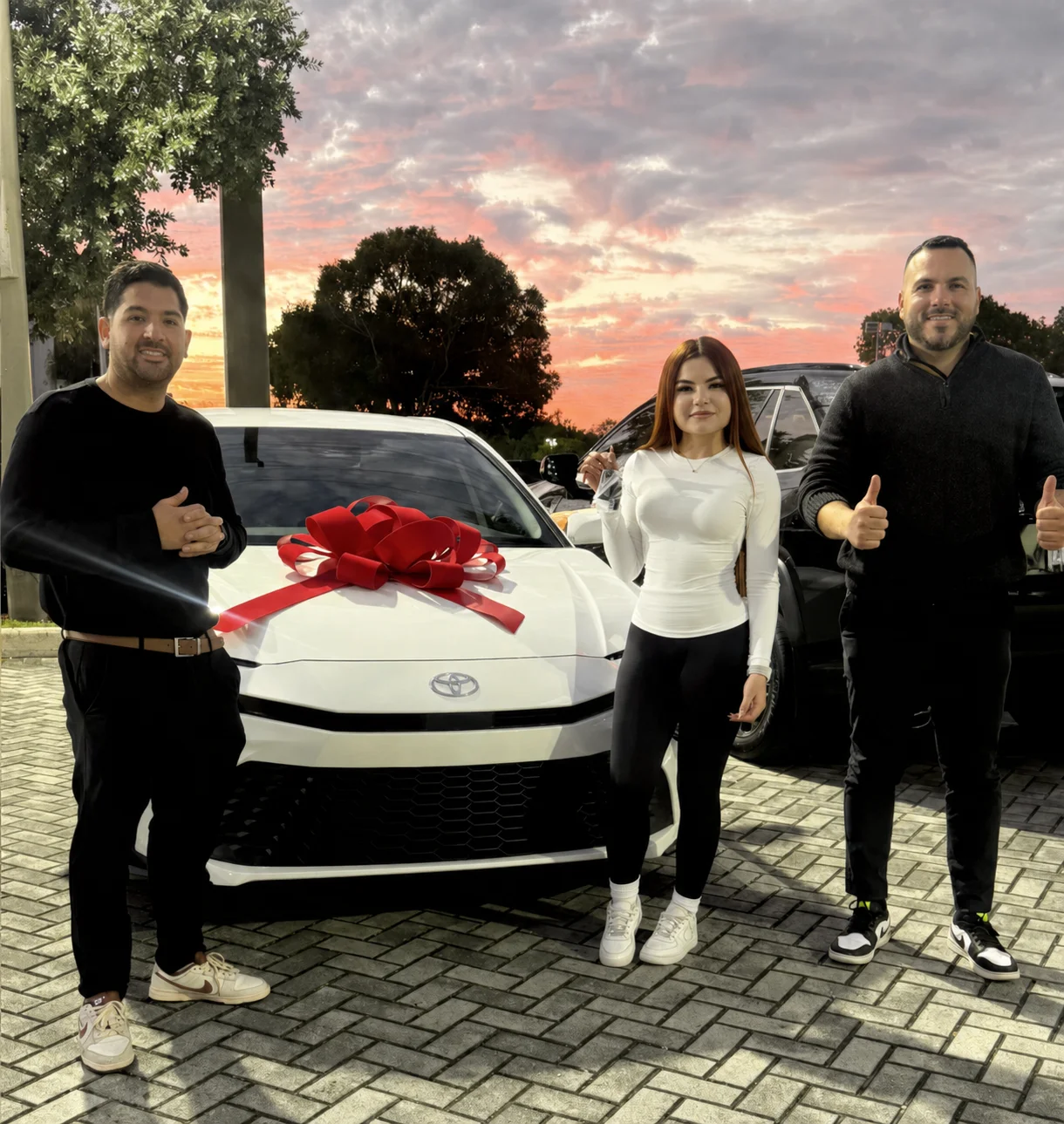 Arian Ramirez en el dealership